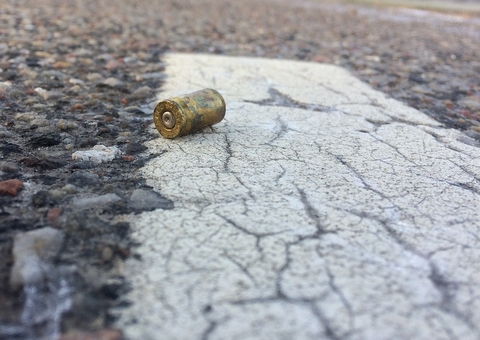 Enfermeiro é executado a tiros enquanto saía de bar no Vieiralves