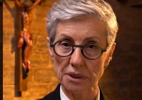 Cássia Kis convoca povo para rezar em Aparecida contra 'ameaça comunista'