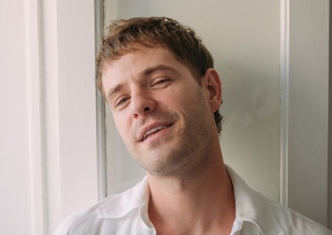 Maurício Destri se assustou com fama por namoro com Marquezine: “Não nos falamos”