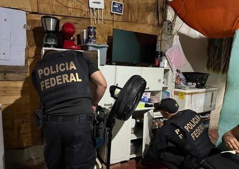 Funcionário de escolinha de futebol é preso pela PF com pornografia infantil em Manaus