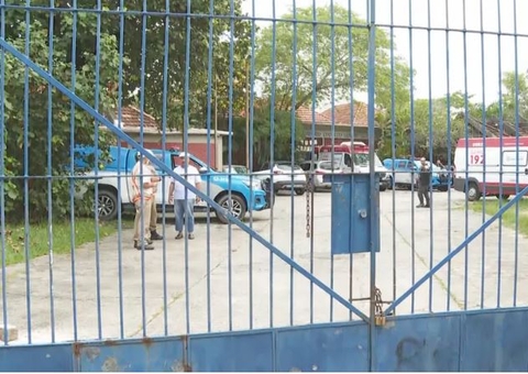 Adolescente esfaqueia três colegas dentro de escola no Rio de Janeiro