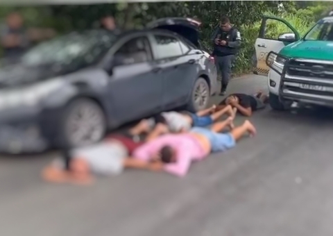 Grupo é preso na AM-010 após assaltar posto de combustíveis em Itacoatiara