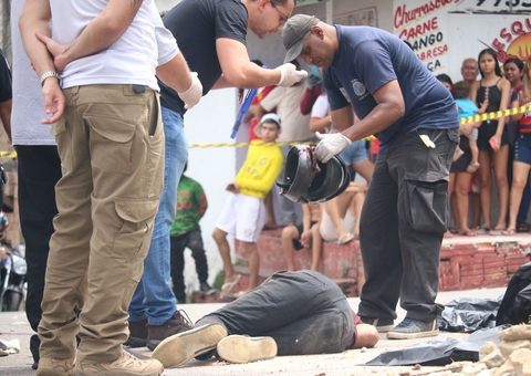 Homem morto na Compensa levou 8 tiros; ele deixa duas filhas pequenas 