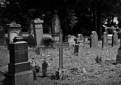 Filho morre ‘do coração’ durante enterro do pai em Santa Catarina