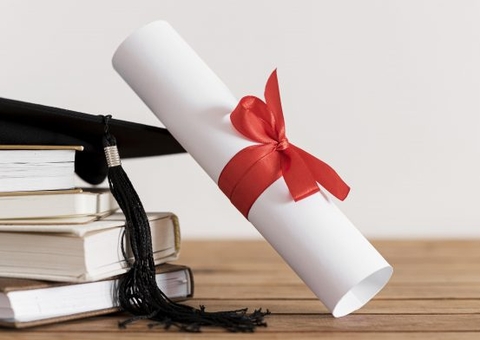 Estudante garante na justiça aceleração de exame para ingressar na UEA