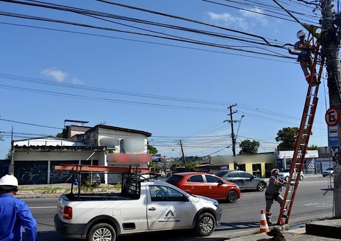 Moradores e comerciantes de três bairros ficarão sem energia em Manaus