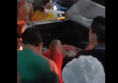 Cinco pessoas são baleadas em lanchonete e duas morrem no Amazonas