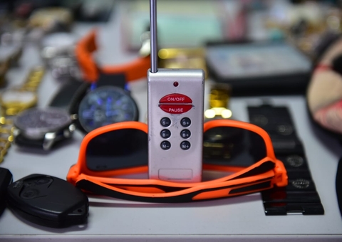 Polícia alerta para furtos de objetos deixados dentro veículos em Manaus