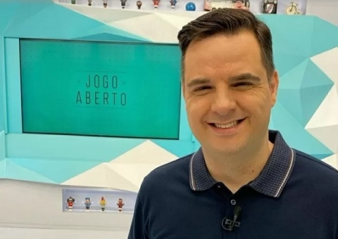 Jornalista da Band, Chico Garcia é internado com covid-19