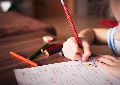 Sinteam aponta que 18 escolas registraram casos de Covid-19 em Manaus