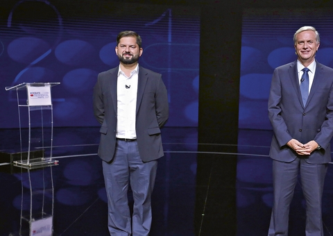 Chilenos escolhem entre esquerda e ultradireita em eleição presidencial neste domingo