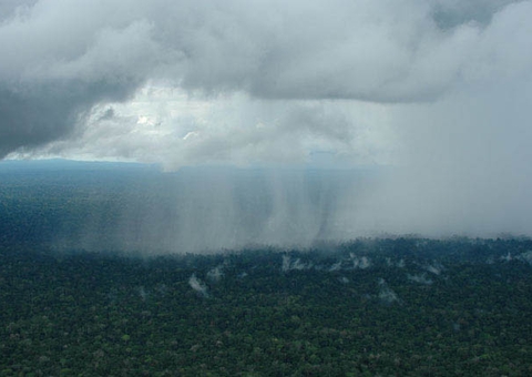 Chuva forte deve atingir todo o Amazonas nesta quinta-feira