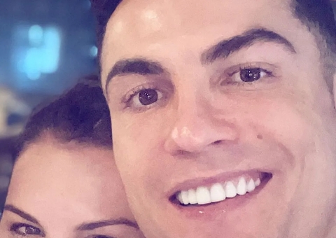 Irmã de Cristiano Ronaldo faz cirurgia íntima em São Paulo