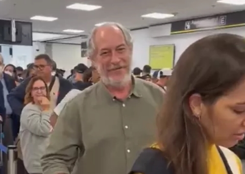 Ciro Gomes é hostilizado em aeroporto de Miami
