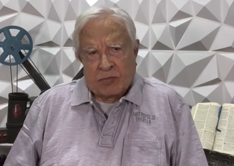 Deserdados, filhos de Cid Moreira estimam fortuna em R$ 60 milhões e citam danos psicológicos 