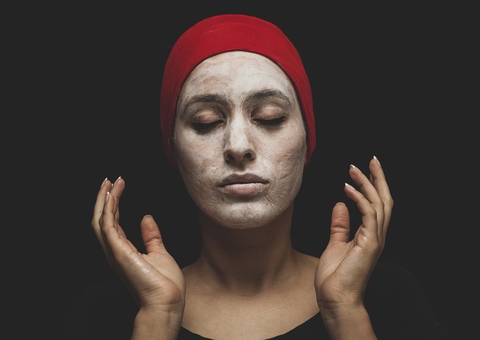 Esta receita de máscara caseira promete eliminar rugas; confira a receita