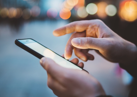 Mulher ganha R$ 10 mil por contratar internet e não ter serviço