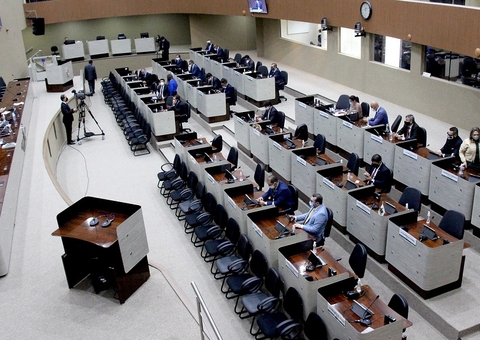 Câmara diz que ainda não foi notificada sobre suspensão de 'cotão' dos vereadores em Manaus