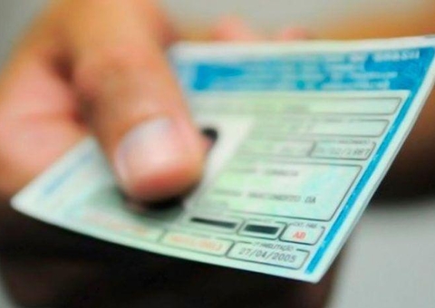 Proibição em dirigir é derrubada caso pena em crime de trânsito seja anulada