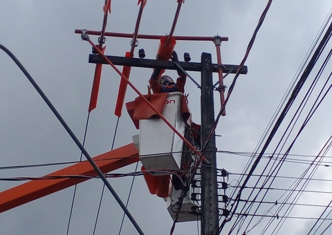 Saiba onde vai faltar energia nesta terça-feira em Manaus