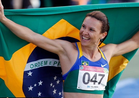 Maurren Maggi, campeã olímpica, desiste de A Fazenda 16