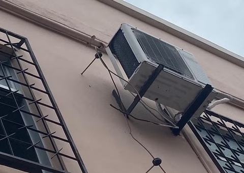 Homem invade igreja para roubar fiação, se desequilibra e morre em Manaus