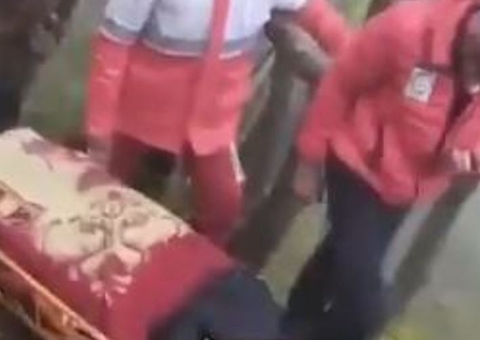 Irã decreta luto de 5 dias por morte de presidente; vice assume