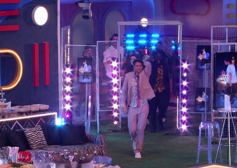 'Despedida de Solteiro'é tema da festa do líder Lucas no BBB22