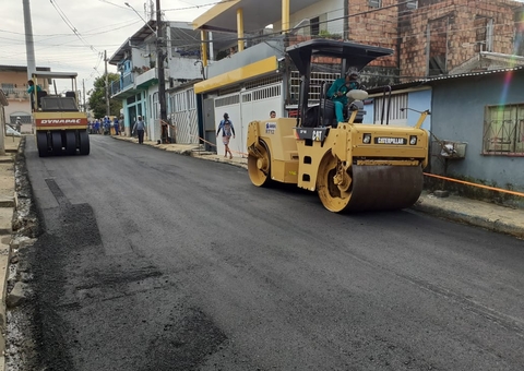 Concessionária recupera rua que sofreu com rompimento de tubulação em Manaus