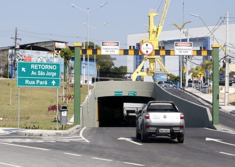 Linhas de ônibus sofrem mudança de itinerário devido a obras em Manaus