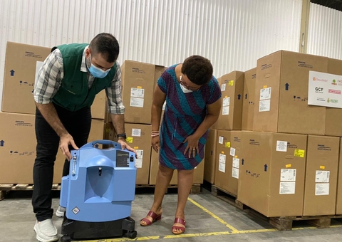 Amazonas recebe 240 concentradores de oxigênio em colaboração internacional