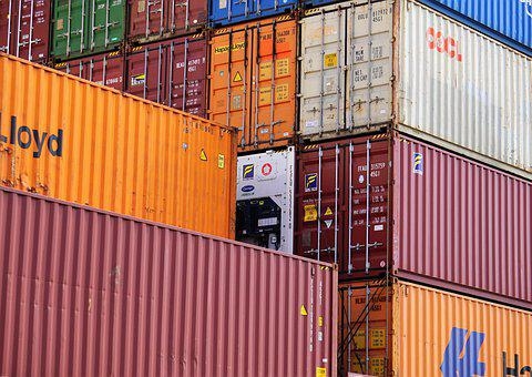 Receita Federal alerta que alfândegas não vendem produtos online