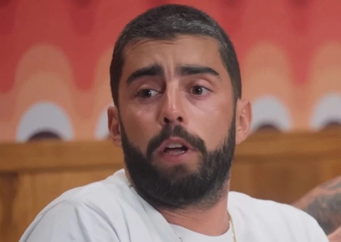 Pedro Scooby faz revelação sobre beijo grego: 'bom demais'; vídeo