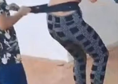 Estudante é agredida por colegas e deixada seminua dentro de escola 