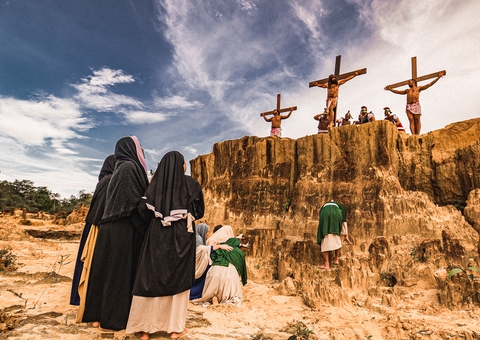 Personagens de "Ben Iêdid" convidam para espetáculo de Páscoa na Chama Church