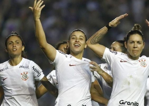 Arthur Elias conta com atletas de confiança por fim glorioso no Corinthians