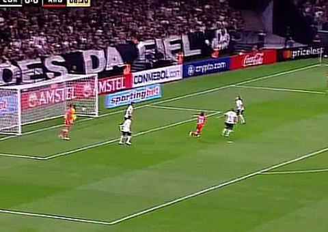 'Vítima' de Edilson deve ser ausência em jogo de lendas entre Corinthians e Real Madrid