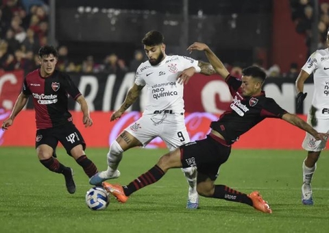 Corinthians empata com o Newell's e avança às quartas da Sul-Americana