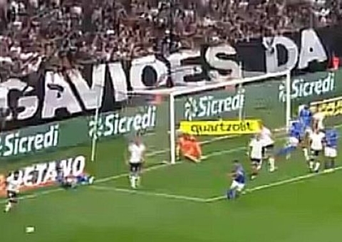 Organizadas do Corinthians fazem ameaça após derrota