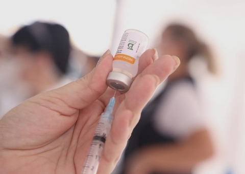 Erro faz 46 pessoas receberem Coronavac ao invés de vacina contra a gripe