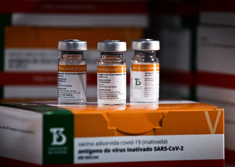 Butantan entrega 1 milhão de doses de CoronaVac para crianças