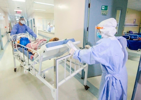 Amazonas registra 720 novos casos de covid-19 e mais 15 óbitos