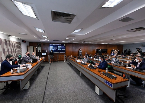 CPI: Depoimento do empresário Maximiano é adiado 