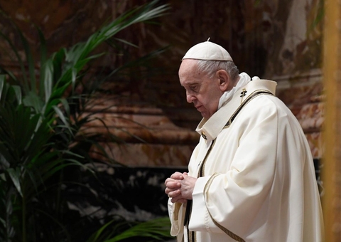 Vaticano pune ex-arcebispo por negligência sobre abuso sexual