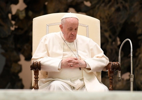 Papa Francisco morre aos 88 anos em Roma