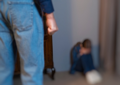 Padrasto é preso por estuprar e engravidar enteada de 13 anos em Manaus