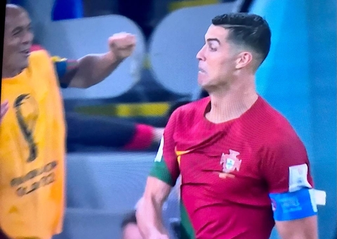 Cristiano Ronaldo é o 1º a fazer gol em cinco Copas do Mundo