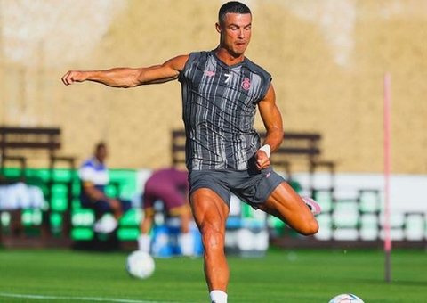 Cristiano Ronaldo faz gol salvador e evita eliminação do Al Nassr; veja