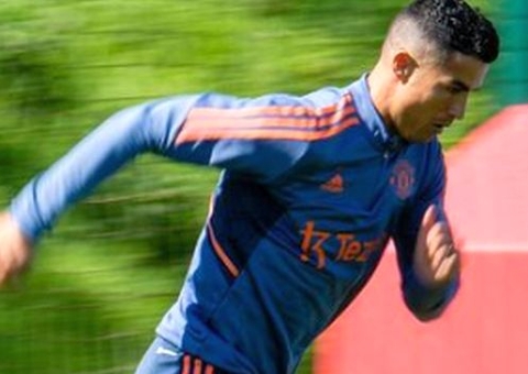Técnico do Sporting ameaça se demitir caso CR7 seja contratado, diz site