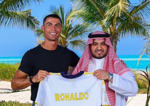 Al-Nassr anuncia renovação com Cristiano Ronaldo até 2027
